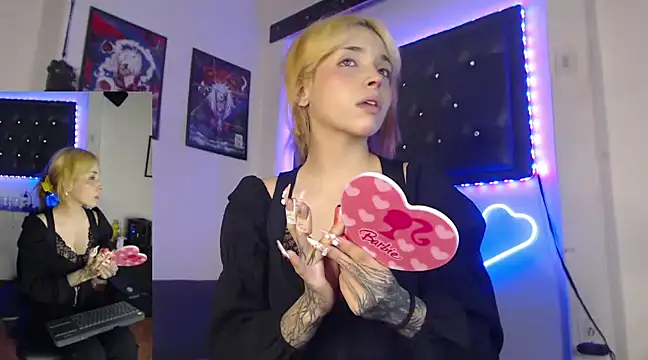 Snapshot of MaryJannes chatting on March 2, 2025, 12:31 am MaryJannes online show from March 2, 2025, 12:31 am