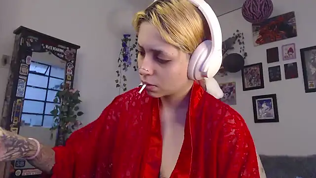 Snapshot of MaryJannes chatting on January 7, 2026, 11:26 am MaryJannes online show from January 7, 2026, 11:26 am