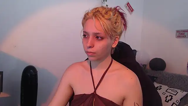 Snapshot of MaryJannes chatting on November 29, 2025, 1:22 pm MaryJannes online show from November 29, 2025, 1:22 pm