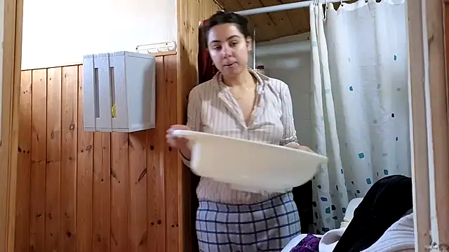 VanessaDoyle online show from February 19, 2026, 1:52 pm