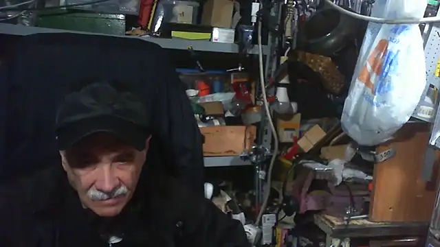 nonnomaturobisex online show from November 15, 2025, 11:03 am