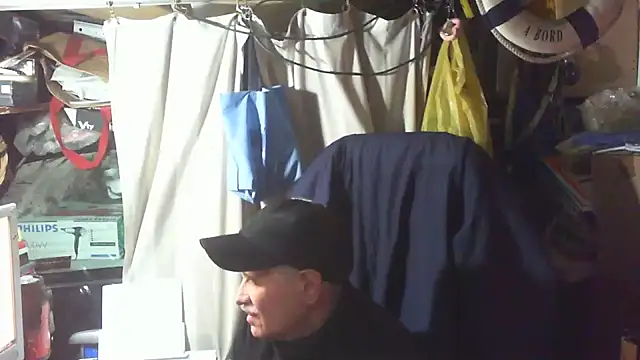 nonnomaturobisex online show from February 3, 2026, 5:29 pm