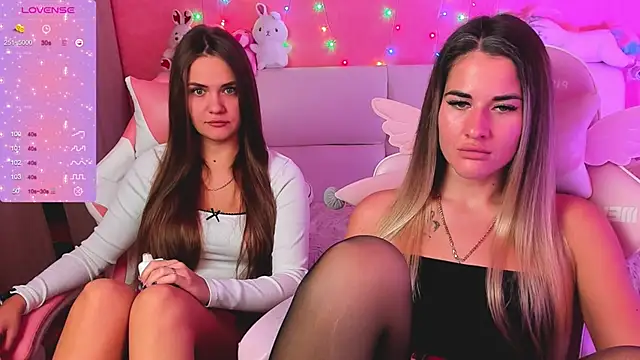 ivannatompsonnn online show from October 8, 2025, 6:15 am