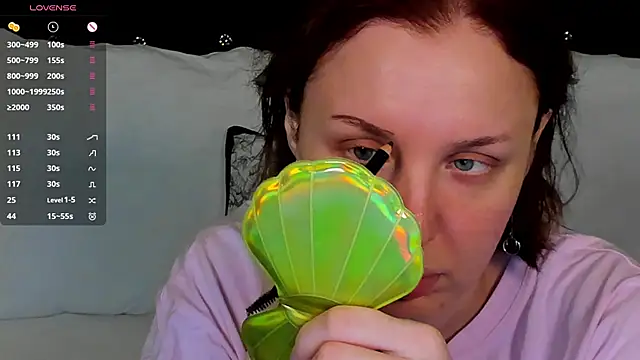 LianaFord online show from January 14, 2026, 2:15 am