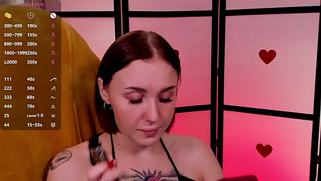 Snapshot of LianaFord chatting on February 15, 2026, 8:13 am LianaFord online show from February 15, 2026, 8:13 am