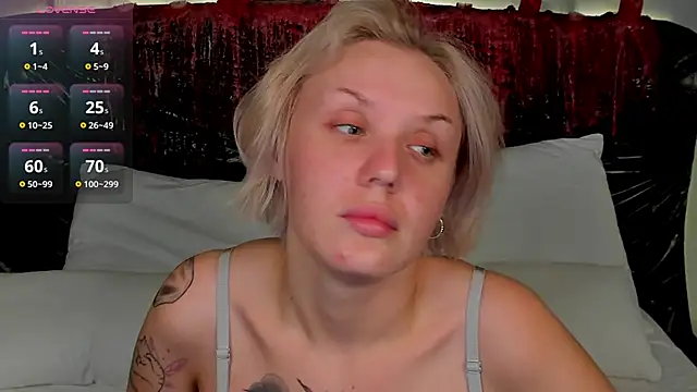 LianaFord online show from October 28, 2025, 9:25 pm