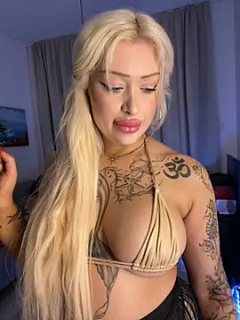 JennaLinn online show from July 6, 2026, 7:16 pm