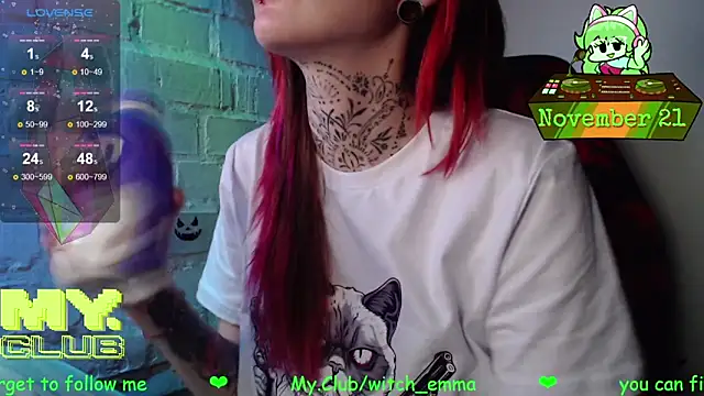 Witch Emma online show from November 21, 2025, 8:35 am