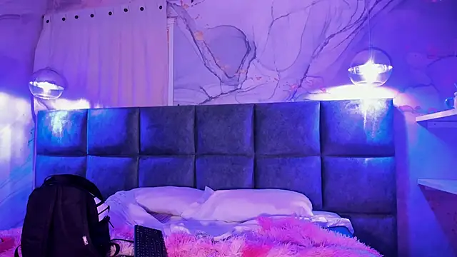 Snapshot of AntonellaRossi chatting on March 2, 2026, 8:16 pm AntonellaRossi online show from March 2, 2026, 8:16 pm