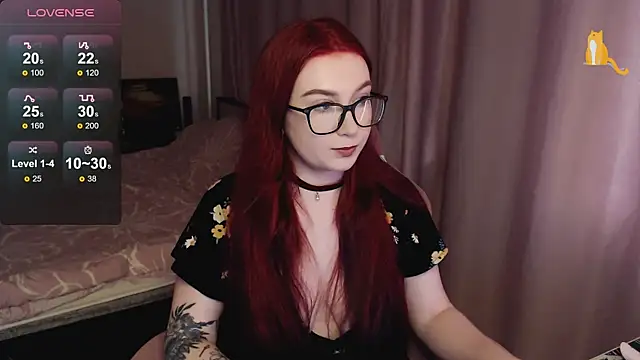 Cute lina online show from June 26, 2026, 9:37 am