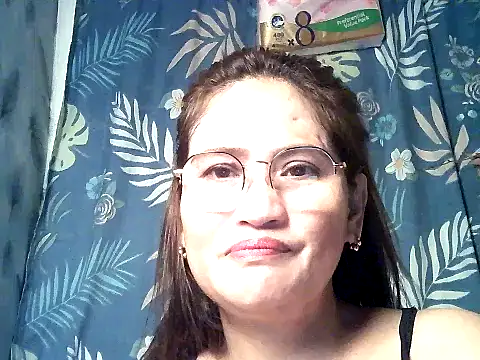 Amazing Angel22 online show from December 2, 2025, 6:42 pm