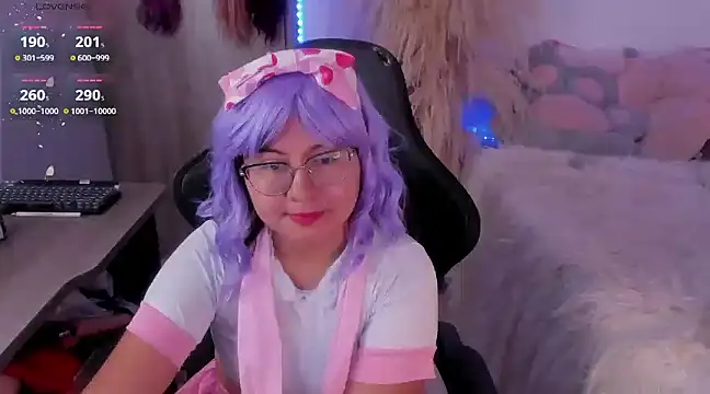 Lady Ryoko online show from January 3, 2025, 4:27 pm