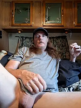 Snapshot of truckerlove69 chatting on July 6, 2026, 4:42 pm truckerlove69 online show from July 6, 2026, 4:42 pm