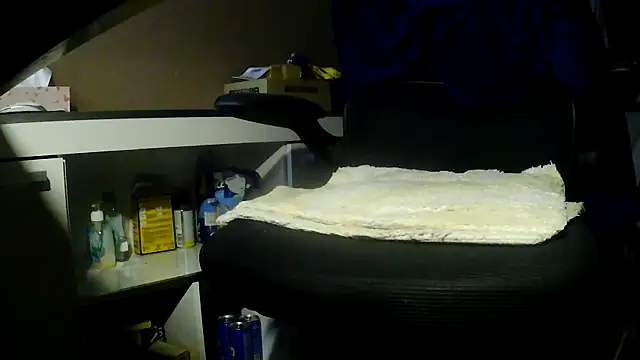 suedel65 online show from March 25, 2026, 4:01 am