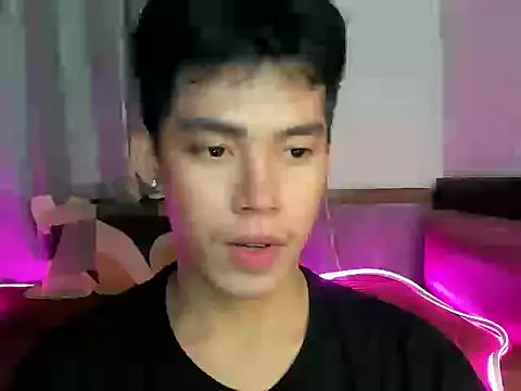 Lightjt04 online show from October 29, 2025, 8:02 am