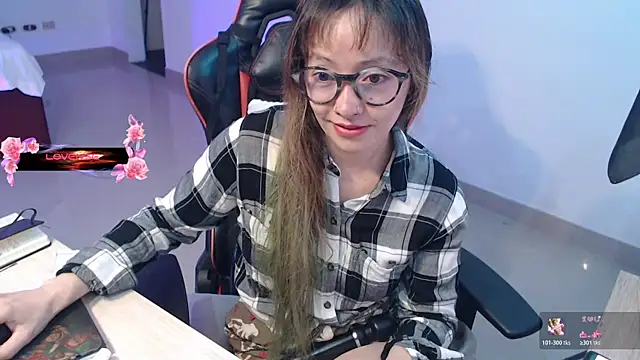pink-2022 online show from June 4, 2026, 3:28 pm