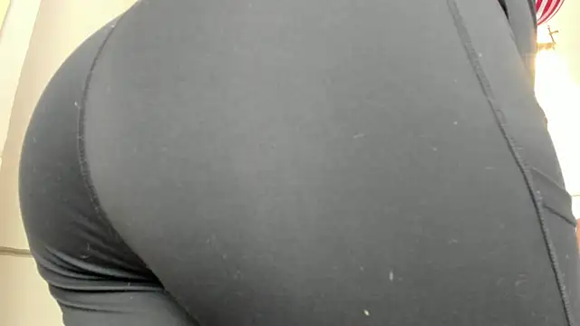  BunnyNaugthy online show from November 26, 2025, 12:05 pm