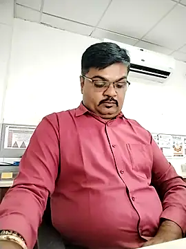 Desi Londa 143 online show from November 10, 2025, 8:41 am