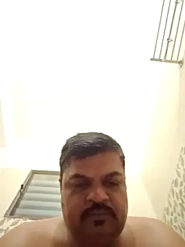 Desi Londa 143 online show from April 14, 2026, 11:54 pm