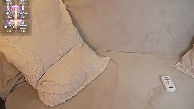 bunnycuteshy online show from February 24, 2026, 1:34 pm