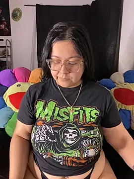 Snapshot of MsConejitaa chatting on September 21, 2025, 12:32 pm MsConejitaa online show from September 21, 2025, 12:32 pm