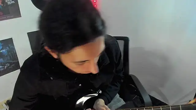 shelby  hotshoww online show from February 8, 2025, 10:51 pm