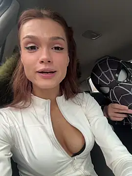 Snapshot of Nicoleevien chatting on November 9, 2025, 10:41 am Nicoleevien online show from November 9, 2025, 10:41 am