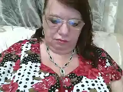 Snapshot of SusanaAhSun chatting on February 6, 2025, 12:04 pm SusanaAhSun online show from February 6, 2025, 12:04 pm
