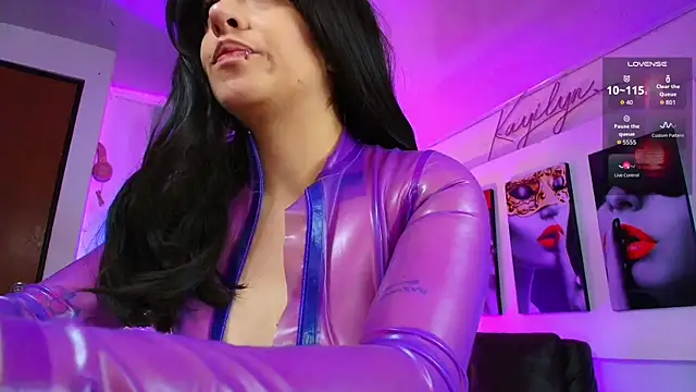 Snapshot of kayilyn chatting on June 5, 2026, 12:11 pm kayilyn online show from June 5, 2026, 12:11 pm