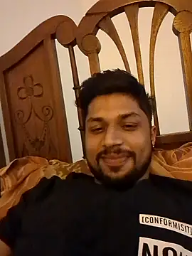 Snapshot of _IRRESISTIBLE_ chatting on February 2, 2025, 7:04 pm  IRRESISTIBLE  online show from February 2, 2025, 7:04 pm