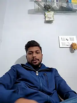 Snapshot of _IRRESISTIBLE_ chatting on December 28, 2024, 12:35 pm  IRRESISTIBLE  online show from December 28, 2024, 12:35 pm