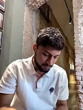 Snapshot of _IRRESISTIBLE_ chatting on February 21, 2025, 7:45 am  IRRESISTIBLE  online show from February 21, 2025, 7:45 am