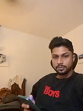 Snapshot of _IRRESISTIBLE_ chatting on January 28, 2025, 5:56 pm  IRRESISTIBLE  online show from January 28, 2025, 5:56 pm