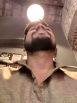 Snapshot of _IRRESISTIBLE_ chatting on February 16, 2025, 9:04 am  IRRESISTIBLE  online show from February 16, 2025, 9:04 am