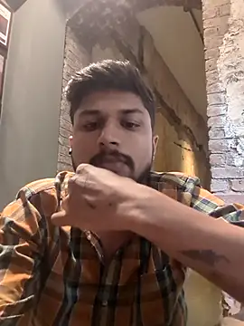 Snapshot of _IRRESISTIBLE_ chatting on September 9, 2025, 12:14 pm  IRRESISTIBLE  online show from September 9, 2025, 12:14 pm