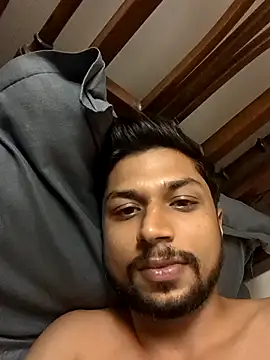 Snapshot of _IRRESISTIBLE_ chatting on October 26, 2025, 7:47 pm  IRRESISTIBLE  online show from October 26, 2025, 7:47 pm