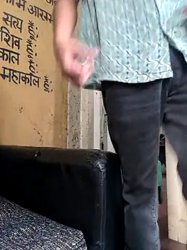 Snapshot of _IRRESISTIBLE_ chatting on March 18, 2025, 1:01 pm  IRRESISTIBLE  online show from March 18, 2025, 1:01 pm