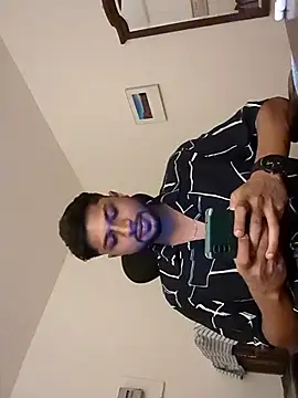 Snapshot of _IRRESISTIBLE_ chatting on March 20, 2025, 12:00 pm  IRRESISTIBLE  online show from March 20, 2025, 12:00 pm