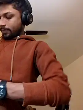 Snapshot of _IRRESISTIBLE_ chatting on January 17, 2025, 4:04 pm  IRRESISTIBLE  online show from January 17, 2025, 4:04 pm