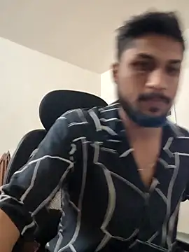 Snapshot of _IRRESISTIBLE_ chatting on February 17, 2025, 2:06 pm  IRRESISTIBLE  online show from February 17, 2025, 2:06 pm