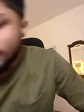 Snapshot of _IRRESISTIBLE_ chatting on February 19, 2025, 2:44 pm  IRRESISTIBLE  online show from February 19, 2025, 2:44 pm