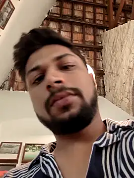 Snapshot of _IRRESISTIBLE_ chatting on October 26, 2025, 6:47 am  IRRESISTIBLE  online show from October 26, 2025, 6:47 am