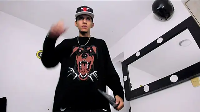 Samuel Suarez online show from April 3, 2026, 1:23 am