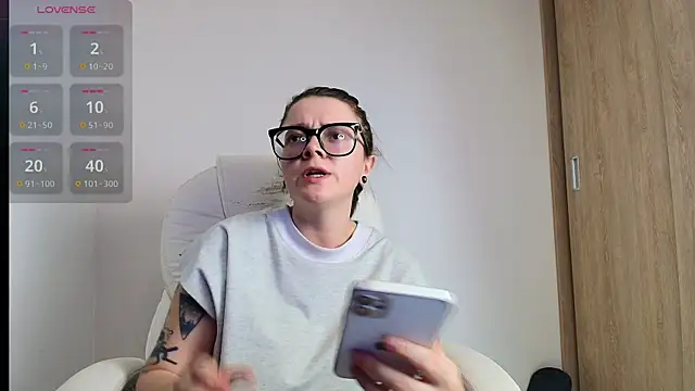 Arya starrk online show from March 9, 2025, 8:31 pm