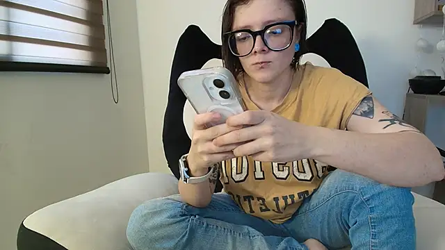 Arya starrk online show from February 11, 2026, 10:20 pm