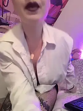 Stoned-baby69 online show from October 24, 2025, 3:55 pm