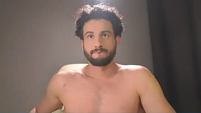 Keen   Luckystrike online show from February 10, 2026, 1:10 pm