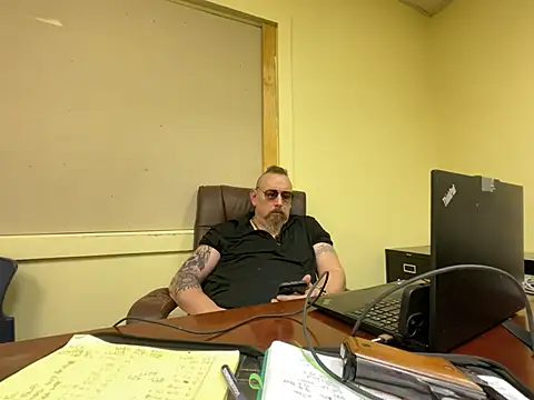 Littledick007007 online show from January 16, 2026, 6:45 pm