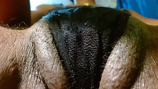 bethanywilson 23 online show from December 1, 2025, 1:01 pm