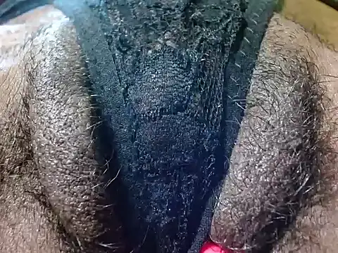 bethanywilson 23 online show from September 25, 2025, 12:00 pm